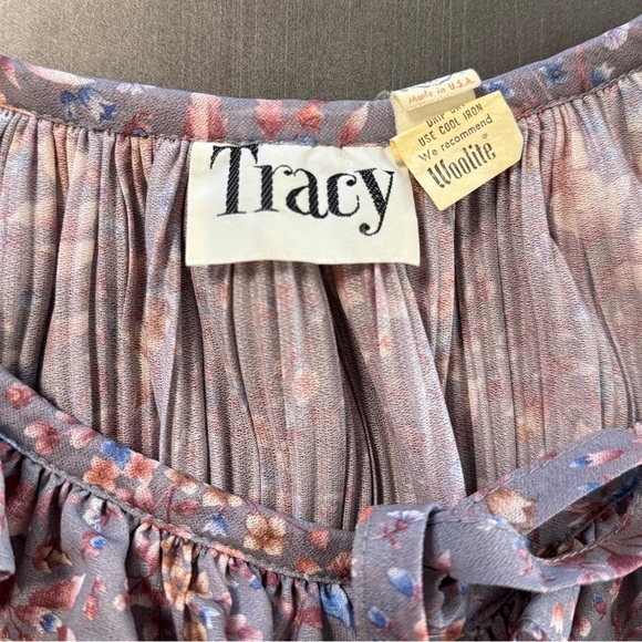 Vintage 70s Gray Floral Keyhole Ruffled Pleated Peplum Chiffon‎ USA Union Made - Picture 13 of 16